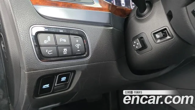 Hyundai Equus 2013 thumb 12