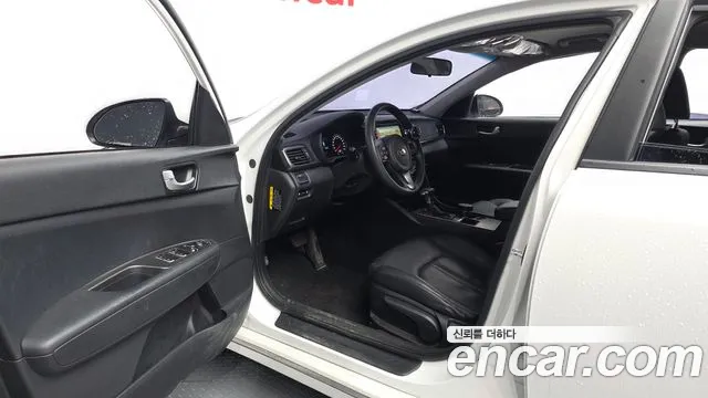 Kia K5 2016 thumb 9