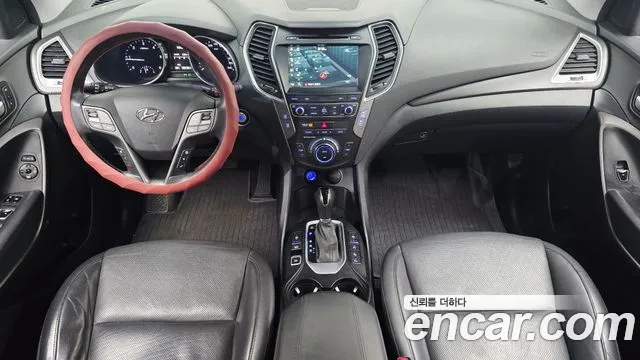 Hyundai Santafe 2016 thumb 11