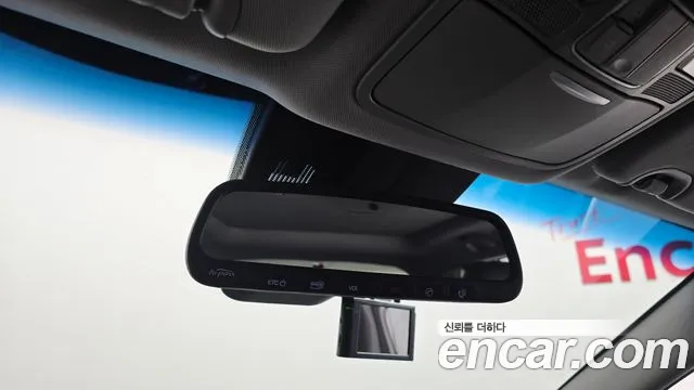 Hyundai Santafe 2016 thumb 5
