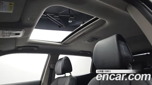 KGM Korando 2019 thumb 10