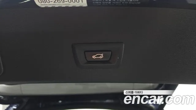BMW X1 2018 thumb 3