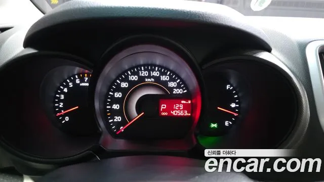 Kia Ray 2019 thumb 11