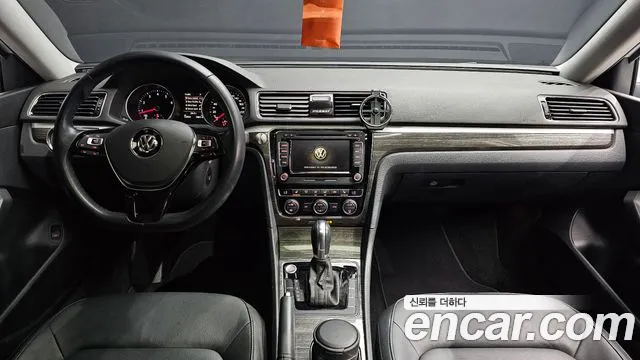 Volkswagen Passat 2018 thumb 8