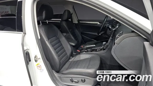 Volkswagen Passat 2018 thumb 3