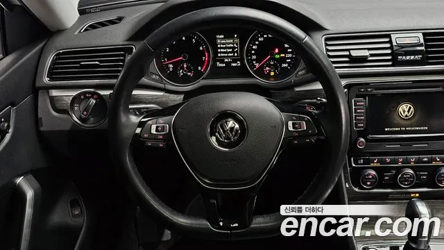 Volkswagen Passat 2018 thumb 6