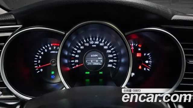 Kia K5 2015 thumb 10