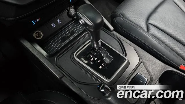 KGM Rexton 2023 thumb 10