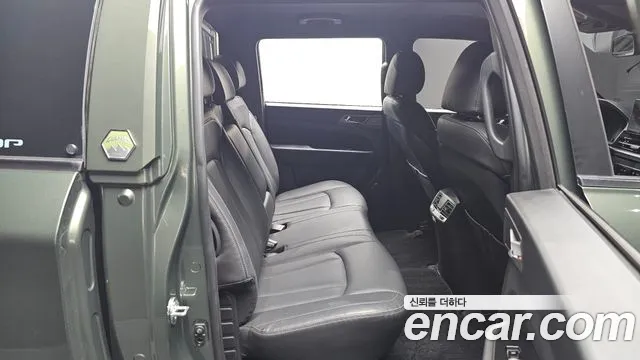KGM Rexton 2023 thumb 6