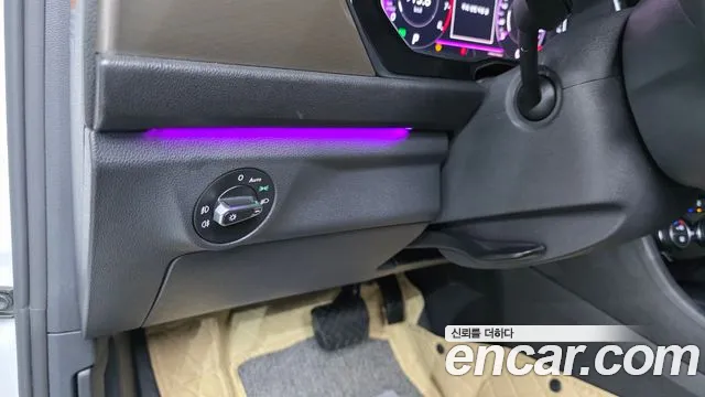 Volkswagen Jetta 2021 thumb 3