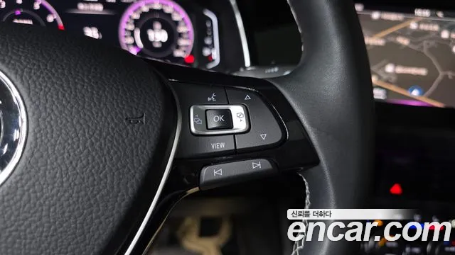 Volkswagen Jetta 2021 thumb 2