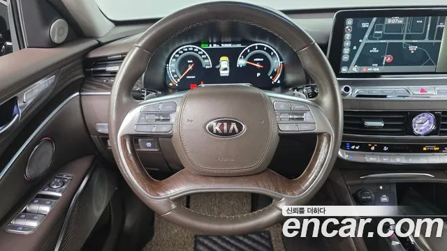 Kia K9 2018 thumb 10