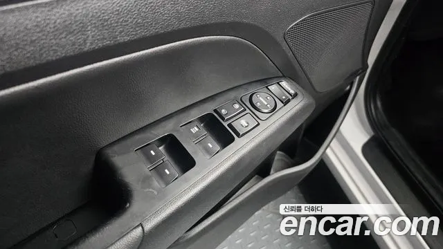 Hyundai Avante 2016 thumb 9