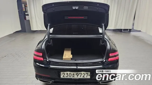 Genesis G80 2020 thumb 10