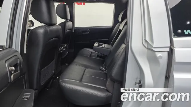 KGM Korando 2017 thumb 7