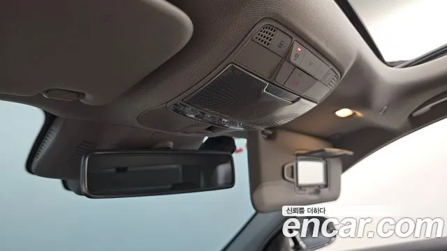 Mercedes-Benz E-Class 2019 thumb 6