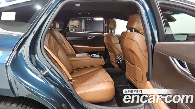 Genesis G80 2023 thumb 2