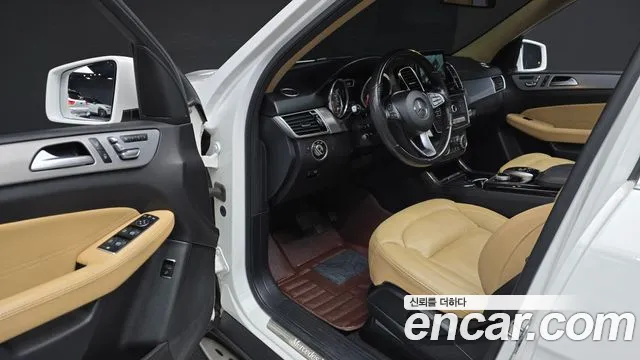 Mercedes-Benz GLE-Класс 2018 thumb 6