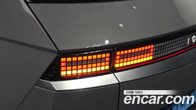 Hyundai Ioniq5 2022 thumb 10