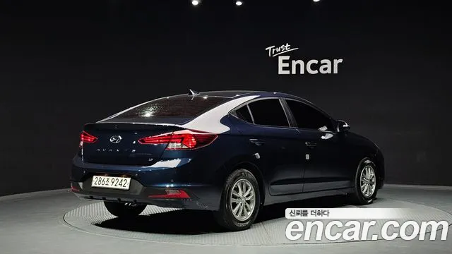 Hyundai Elantra 2019 thumb 11