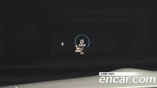 Mercedes-Benz E-Class 2022 thumb 10
