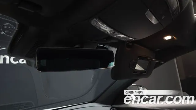 Mercedes-Benz E-Class 2022 thumb 4