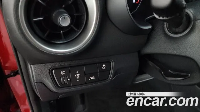 Kia K3 2019 thumb 12