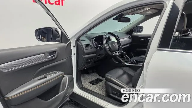 Renault QM6 2020 thumb 11