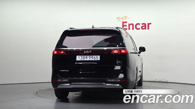 Kia Carnival 2022 thumb 4