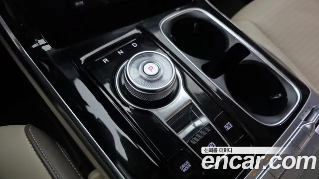 Kia Carnival 2022 thumb 11