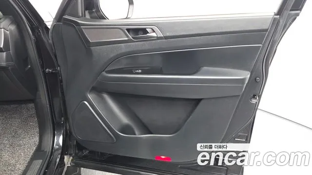 KGM Rexton Sports 2022 thumb 6