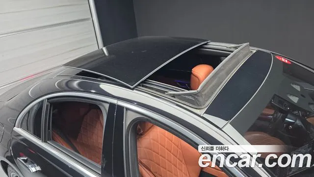Mercedes-Benz S-Class 2022 thumb 7