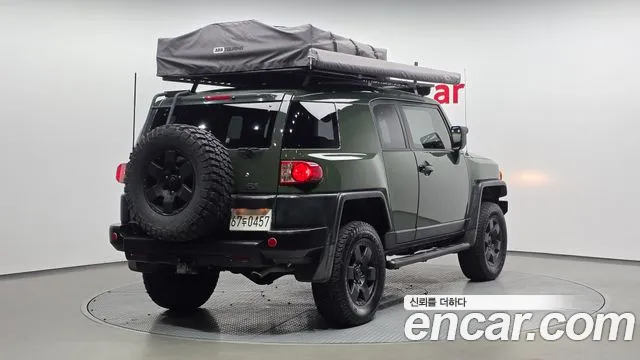 Toyota FJ Cruiser 2007 thumb 12