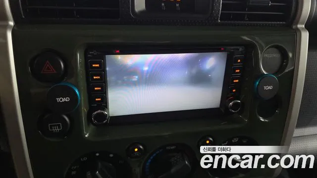 Toyota FJ Cruiser 2007 thumb 10