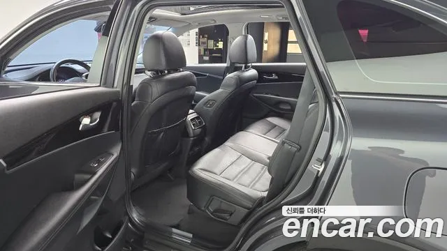 Kia Sorento 2018 thumb 6