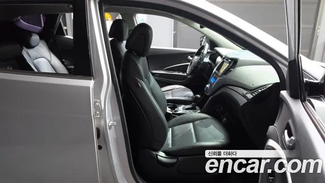 Hyundai DM 2013 thumb 12