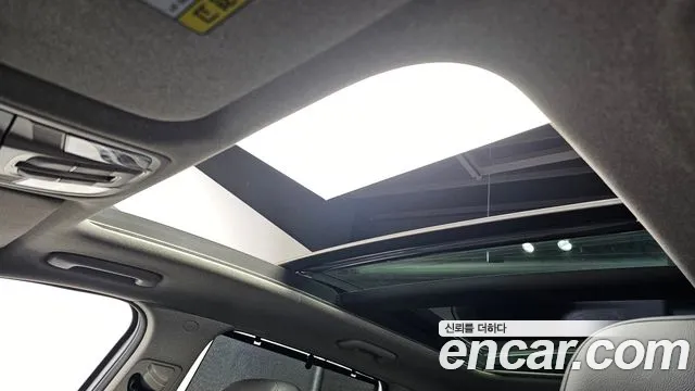Hyundai Santa Fe 2019 thumb 5