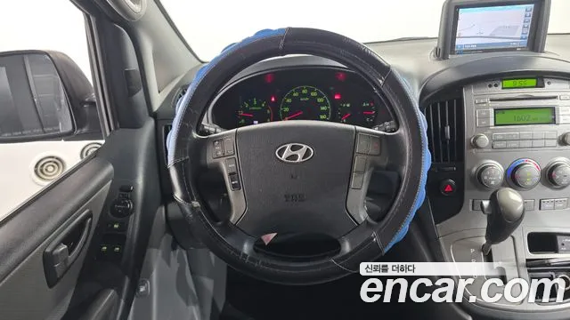 Hyundai Staria 2014 thumb 4