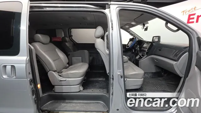 Hyundai Staria 2014 thumb 2