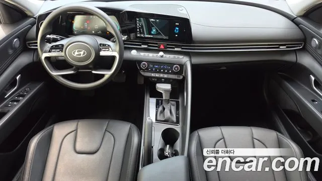 Hyundai Elantra 2023 thumb 12