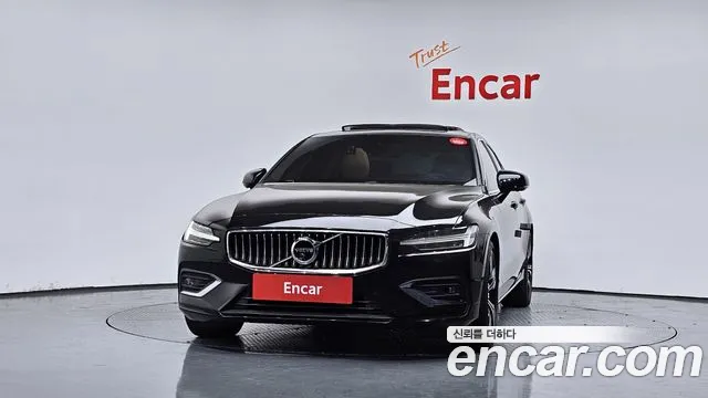 Volvo S60 2020 thumb 11