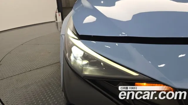 Hyundai Elantra 2022 thumb 6
