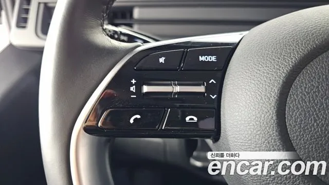 Hyundai Staria 2022 thumb 10