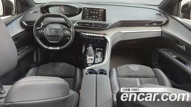 Peugeot 5008 2021 thumb 5
