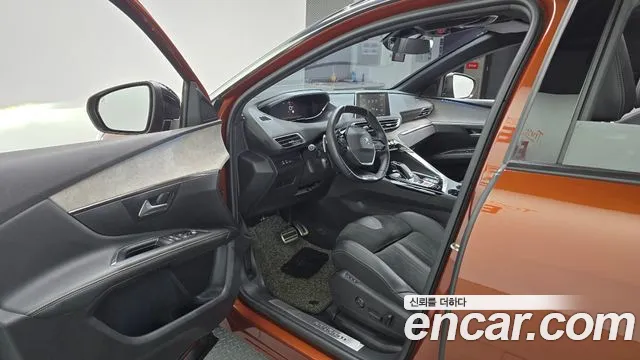 Peugeot 5008 2021 thumb 11