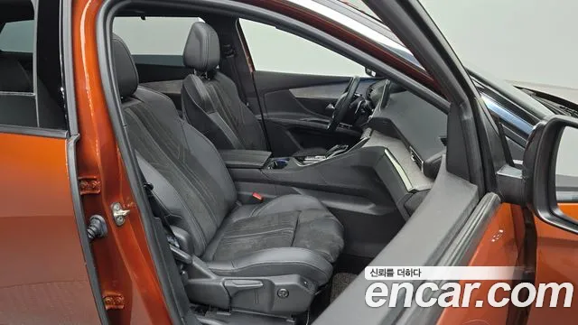 Peugeot 5008 2021 thumb 6