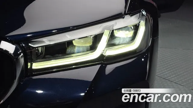 BMW 5 серии 2021 thumb 12