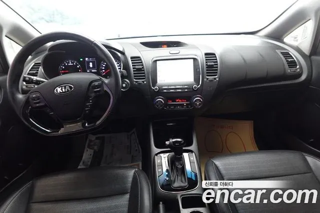 Kia K3 2016 thumb 5