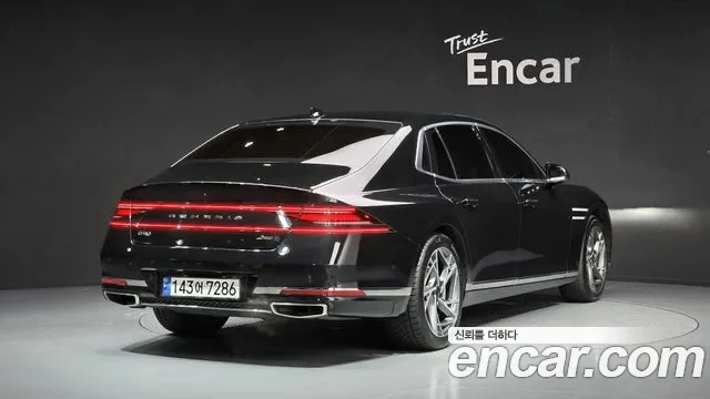 Genesis G90 2022 thumb 11