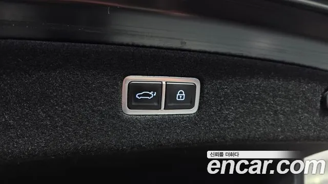 Genesis G90 2022 thumb 12